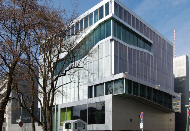 DUTCH EMBASSY KOOLHAAS