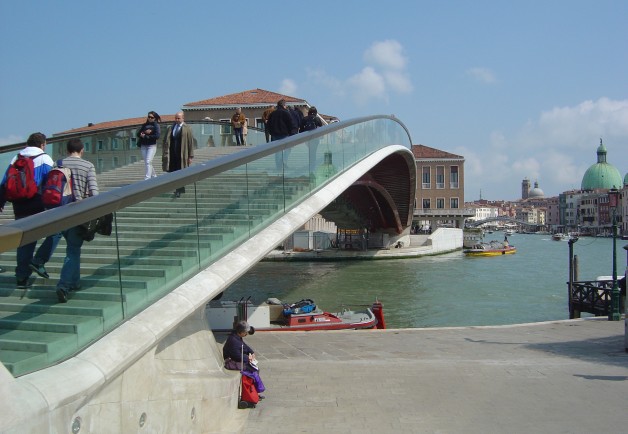 Santiago Calatrava _ Puente de la constitución _ Venecia Santiago Calatrava _ Puente de la constitución _ Venecia